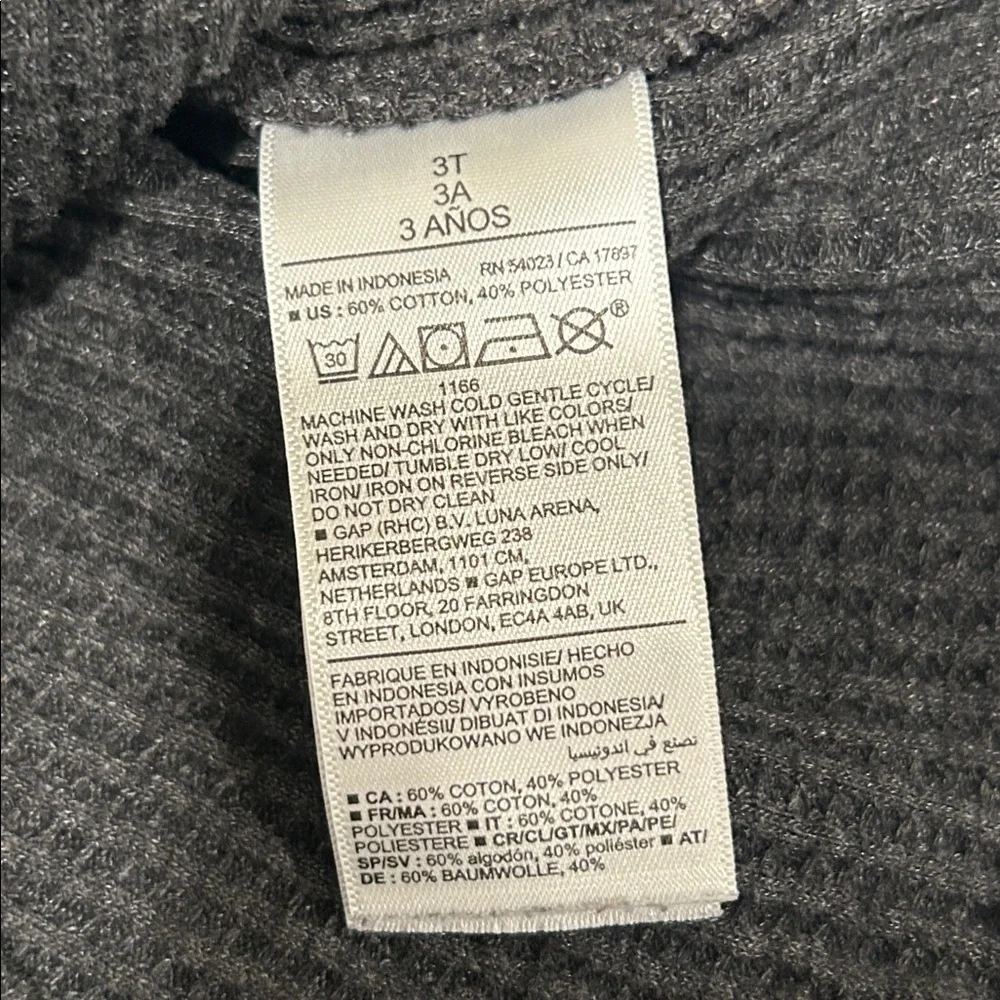 Old Navy Kids Charcoal Waffle Knit Long Sleeve Tee